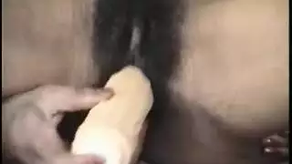 فرخ أسود مشعر الحصول على استغل من قبل المتأنق العربي