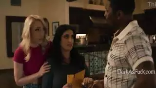 قلبها أخذ منعطفاً، ولكن ليس من السهل الطلاق بي بي سي سراب عربي