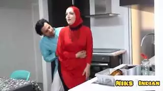 خداع امرأة مسلمة الحجابية وزوجها ولعنة صبي هندوسي
