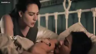 مشاهد جنسية من مسلسل مترجم للعربية