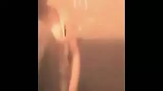 احلى نياكه والجزء التانى للمومس بتاع بولاق ونياكها بيلحس كسها وهيا نازله وحوحه