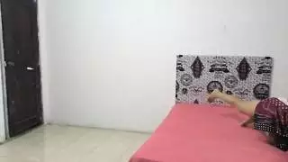 زوج عربي وجد زوجته تمارس الجنس مع رجل لاتيني وكان رد فعلها قويا !!