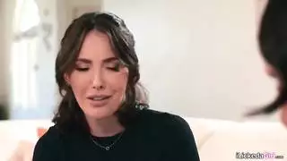 زوجة الأب مفلس تعتني بأبناء الزوج بي بي سي
