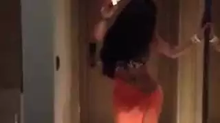 راقصة عربية