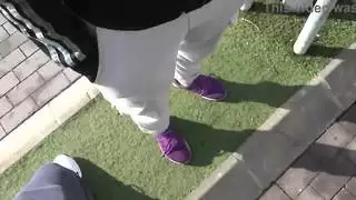 عاهرة الشارع التركية المشاغب تظهر بوسها المشعر للمنحرف القديم