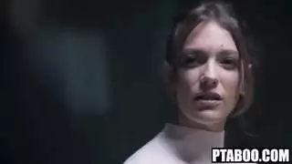 هارد ستوب الجزء كينا جيمس، ريغان فوكس، آنا كلير كلاودز، دييغو بيريز، ثيودورا داي، سارة عربي، ليتل بوك