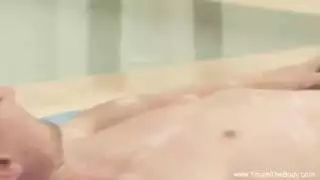 الاسترخاء والشعور مثير مع لحظة ممتعة مدلكية الكورية