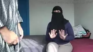 كبير الثدي زوجة الديوث العربية مع كس مشعر