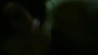 جيسي جراي يزداد مارس الجنس في الحمار ويئن بينما كومينغ في نفس الوقت