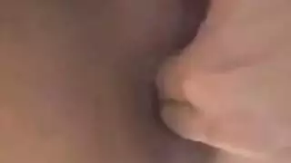 أسفل للرجال العرب