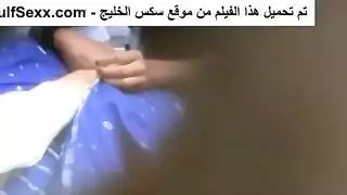 تصوير خفي لبنت و ولد و هما بيحسسوا علي اجسام بعض