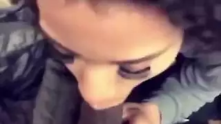 وقحة عربية مص ديك في الأماكن العامة