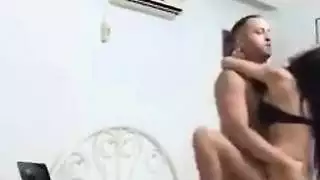 تانر الإباحية التركية