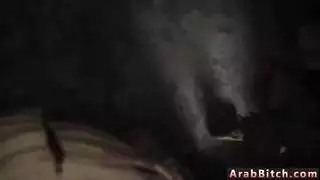 الراقصات البطن العربية المثيرة وتوصيل الثلاثيات المسلمين عامر