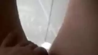 كس تفوح منه رائحة العرق اللعب من قبل فتاة تركية غريبة رائعة