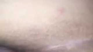 ربة منزل هندية لأول مرة الجزء الشرجي
