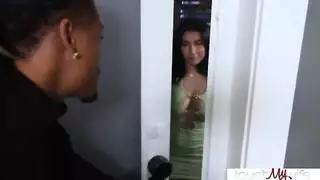 غش زوجة روكسي آثم قذرة على ديك رجل آخر