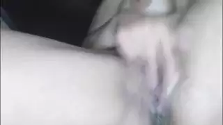 إن زوجة الإسلام الإسلامية الإسلامية المسلمة الهواة الحقيقية تستمني لها كس يتدفق إلى هزة الجماع الشديدة