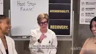 ما بعد العربدة مثليه بودكاست كينا جيمس، ريغان فوكس، بري ميلز، آنا كلير كلاودز، أوليفيا جاي، سارة العربية، ليتل بوك