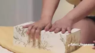 مفلس جدًا بحيث لا يمكن ضبطه سارة العربية، عفريت صغير