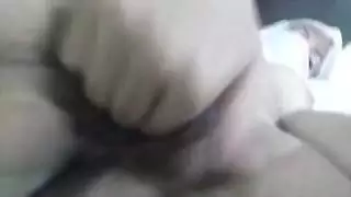 أمي مسلمة عربية تتدفق كس النشوة على كاميرا ويب حية في النقاب العربية جبهة تحرير مورو الإسلامية