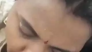 ممارسة الجنس مع امرأة هندية متزوجة